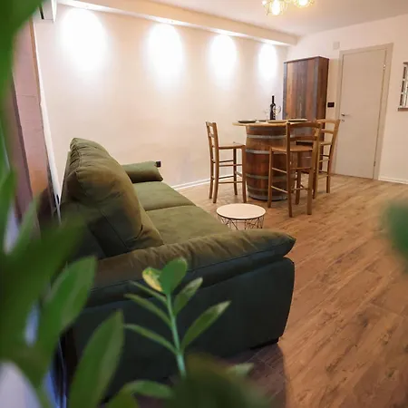 Queen Of Peace Split