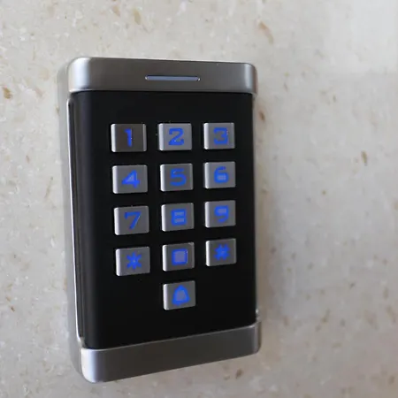 Queen Of Peace Split