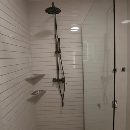 Queen Of Peace Apartment