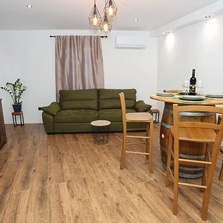 Queen Of Peace Appartement